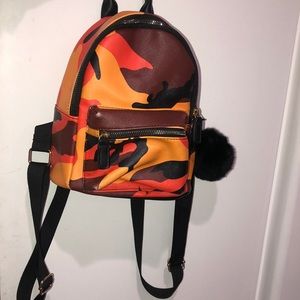 Mini camo bag fashion nova